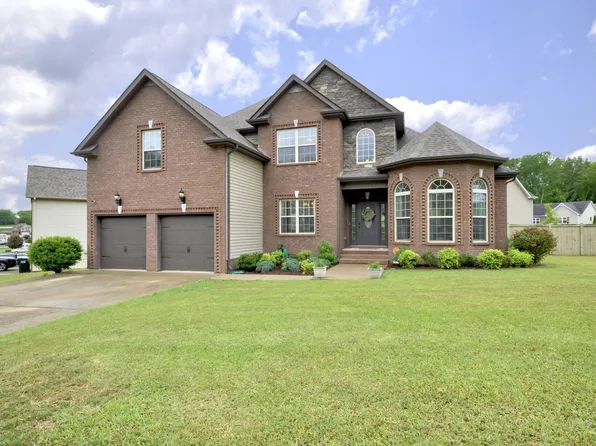1410 Brew Moss Dr, Clarksville, TN 37043
