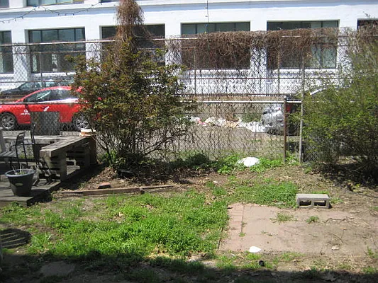 Rented by MCR Realty | media 9