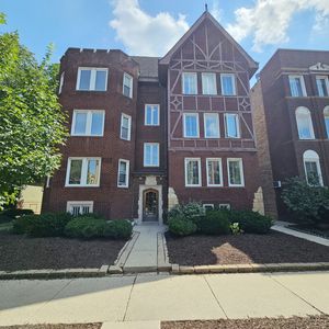 424 S Wisconsin Ave #3N, Oak Park, IL, 60302
