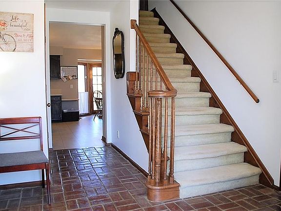 2nd image of 243 Crestwood Ln