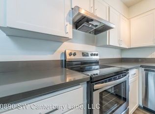10890 SW Canterbury Ln APT 27, Tigard, OR 97224