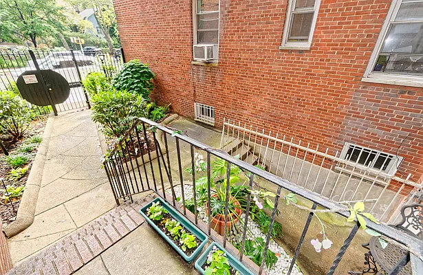 Sold by Elite Connect Real Estate | media 4