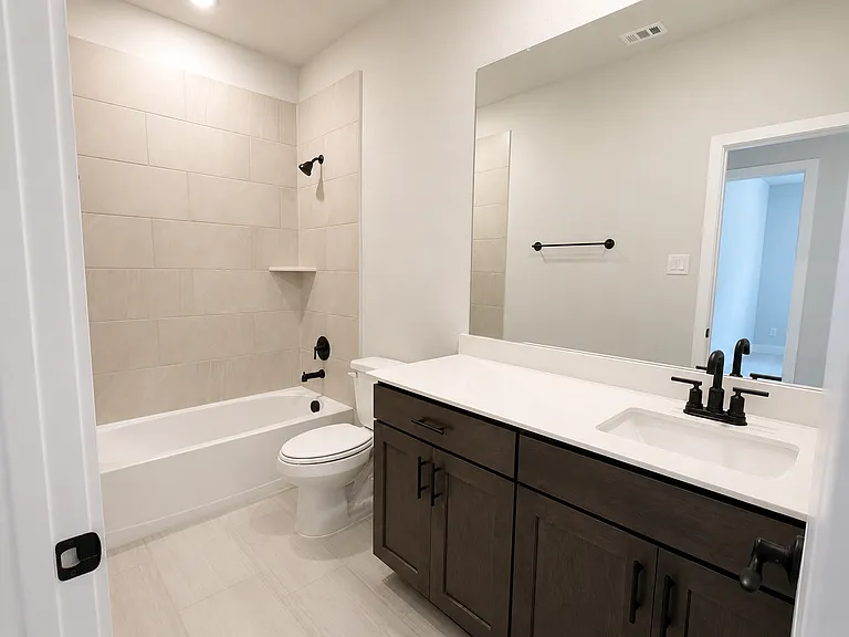 7183 Lathrop Ln — Photo 16