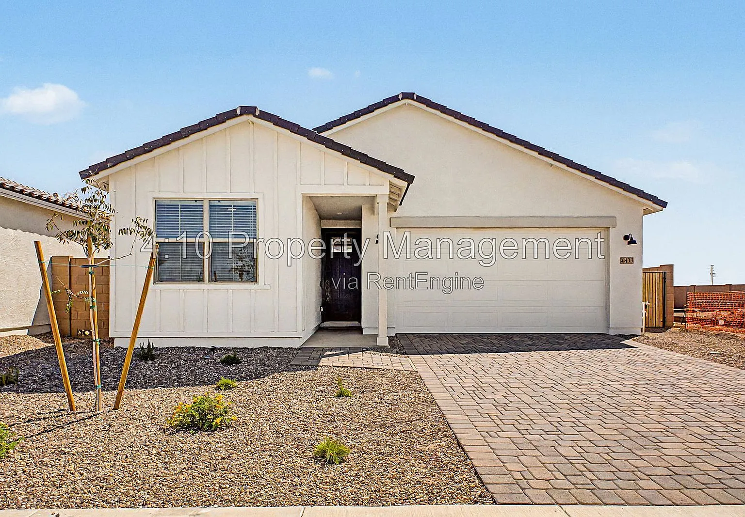 4 bed, 3.0 bath, 2107 sqft, $2,425 — Photo 1