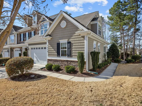 1219 Foxglove Dr, Morrisville, NC 27560