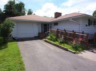 141 Nottingham Rd, Syracuse, NY 13210