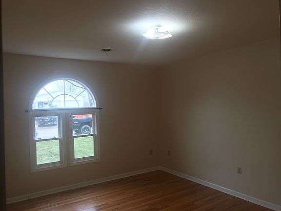 5th image of 43 Saint Ann Ave
