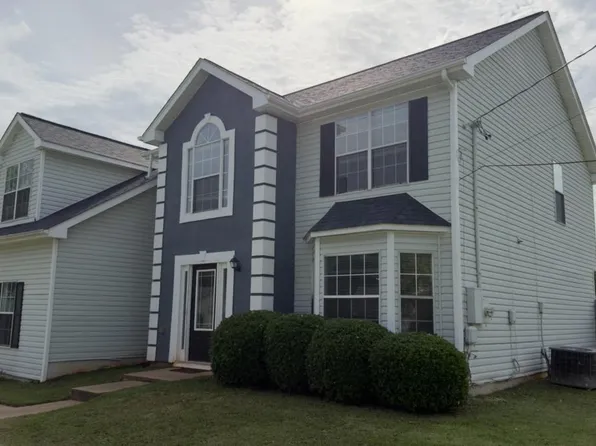 2270 Briar Knoll Rd, Lithonia, GA 30058