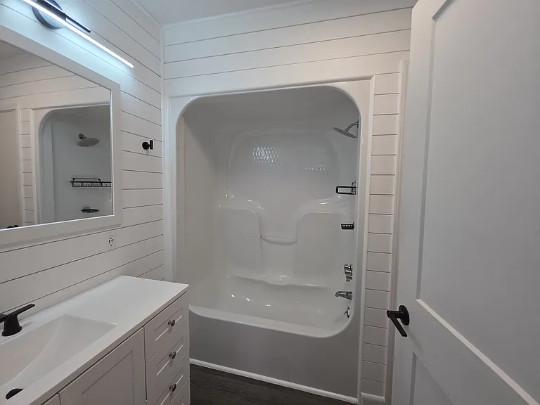 105 Becky Dr — Photo 14
