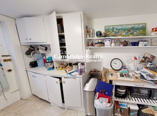 38 Gibson St #3BT, Cambridge, MA 02138