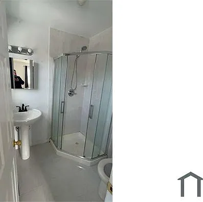 6243 De Costa Ave #2 — Photo 8