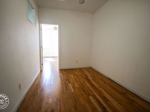 5th image of 15 Wilson Ave APT 3L