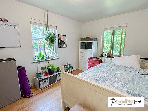 5th image of 755 Birch St #5