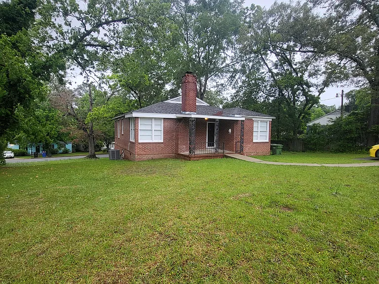 4015 Lakewood Dr — Photo 28