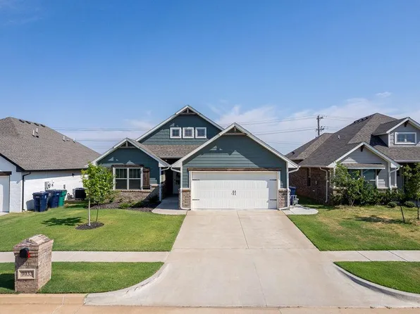 9033 NW 121st Ter, Yukon, OK 73099