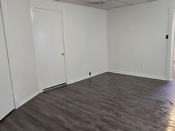 3rd image of 1011 Barret Ave #1