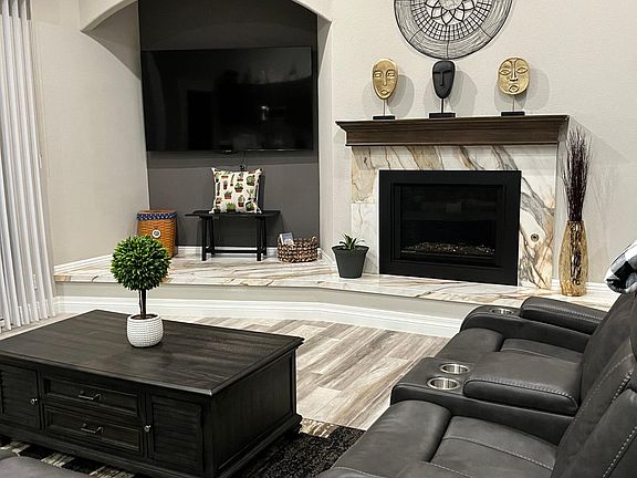 4th image of 14783 Coolglen Dr