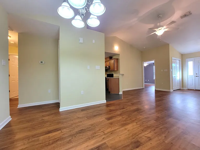 2372 Quazar Cir — Photo 6