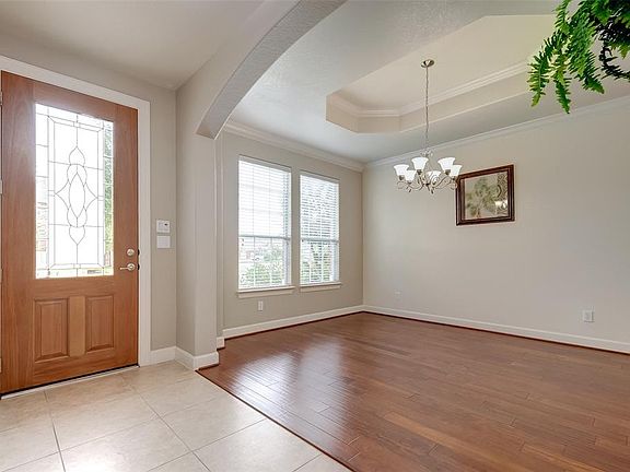 4th image of 4607 Decker Dr