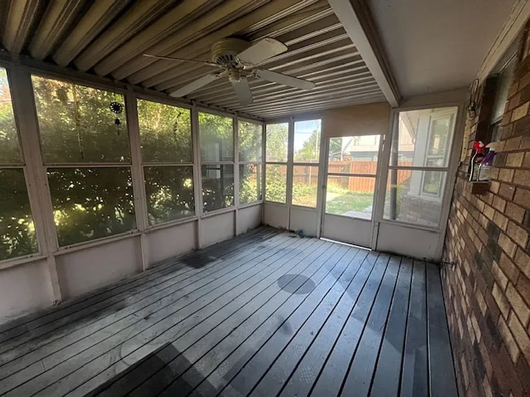 1832 S Fir Ave — Photo 16