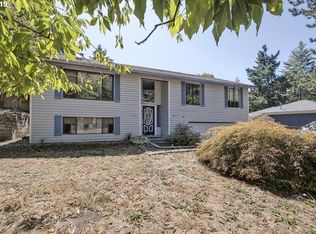 10490 NW Leahy Rd, Portland, OR 97229