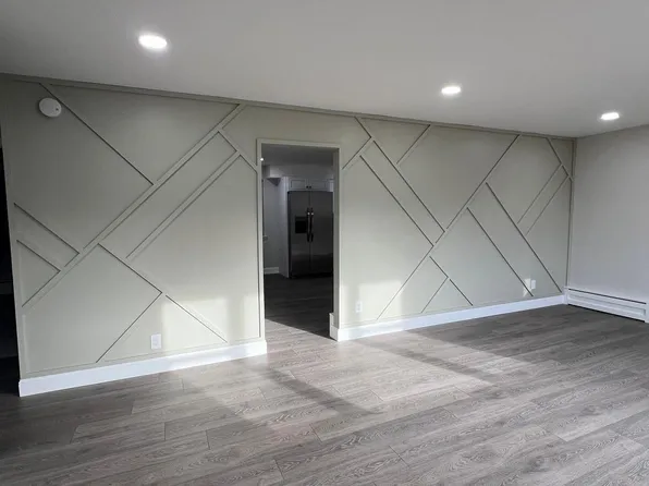 417 1st Ave, Bellmawr, NJ 08031