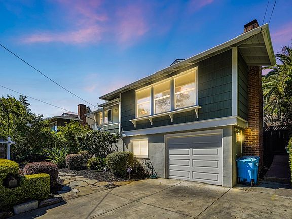 4th image of 2647 San Carlos Ave