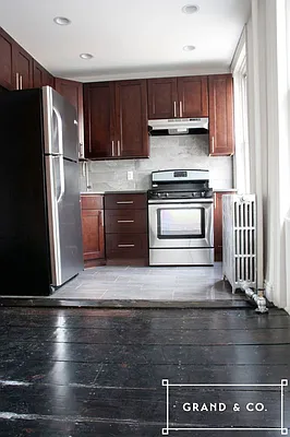 Rented by Grand & Co. | media 12