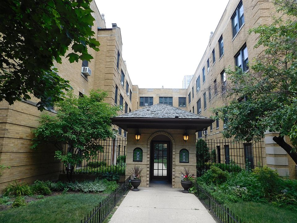 1st image of 724 W Buena Ave APT C