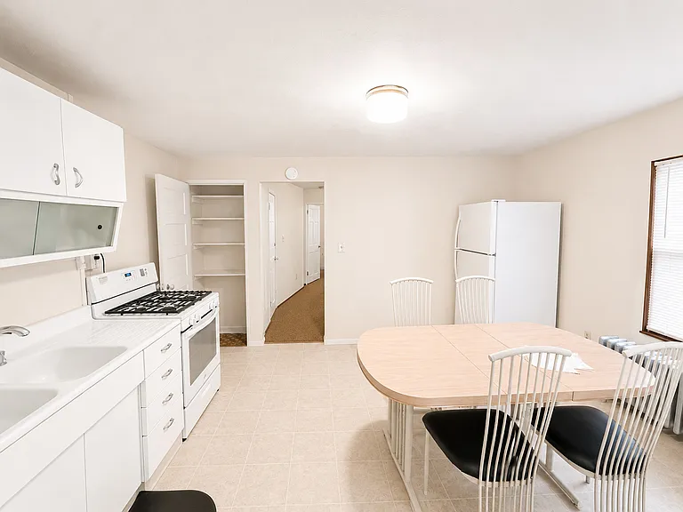 219 Odell Ave #2 — Photo 7