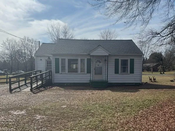 204 Ayersville Rd, Mayodan, NC 27027