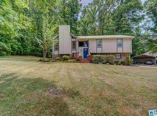 212 Redwood Dr, Maylene, AL 35114