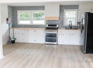 1527 Kingston Dr, Kannapolis, NC 28083