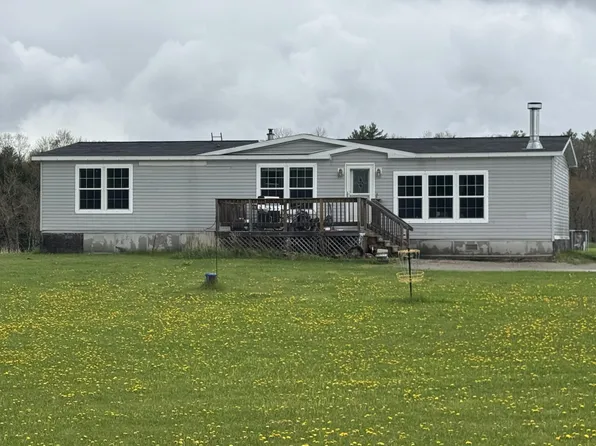 4 Wybrey Drive, Leeds, ME 04263