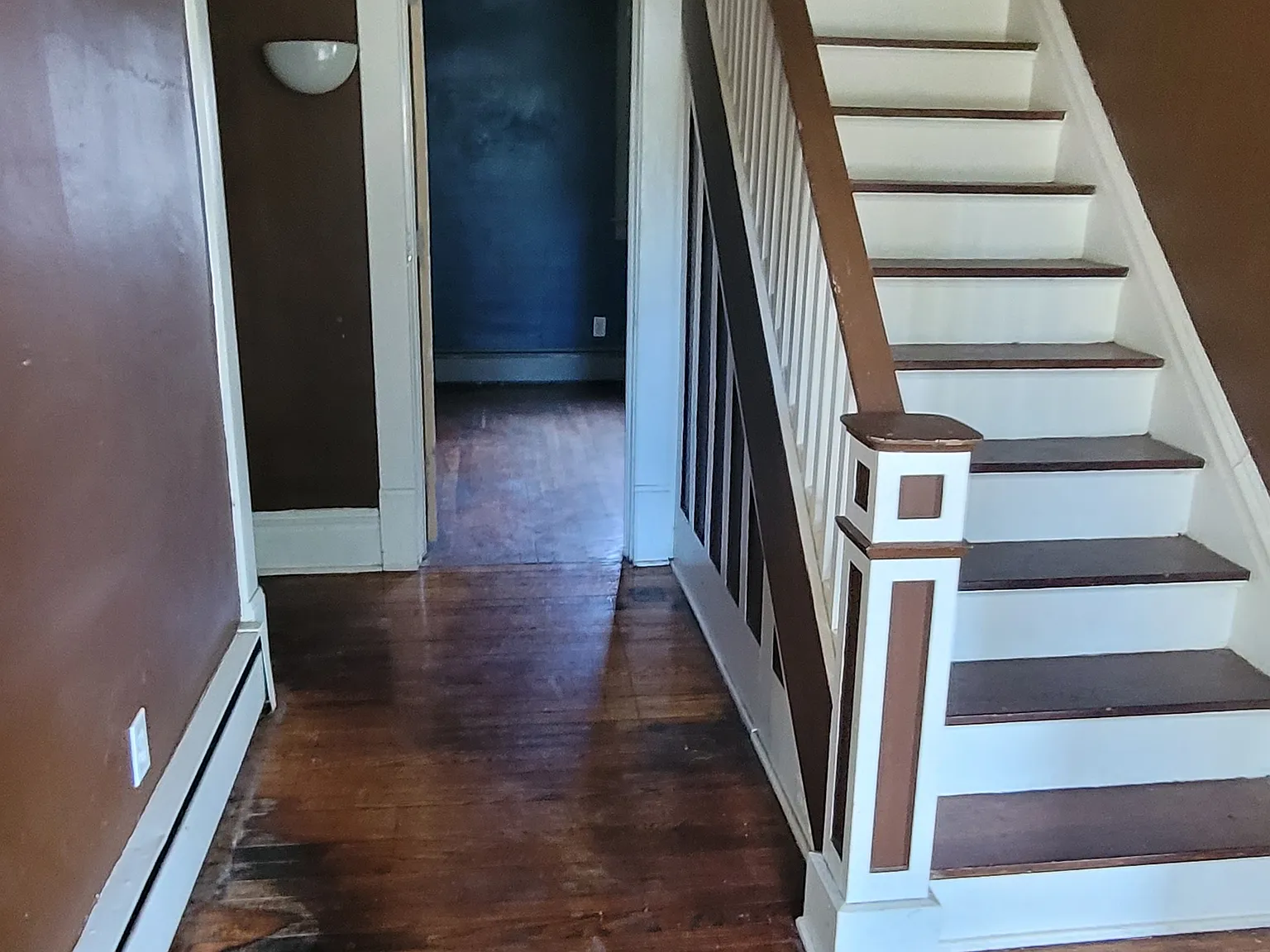 1 bed, 1.5 bath, $750 — Photo 3