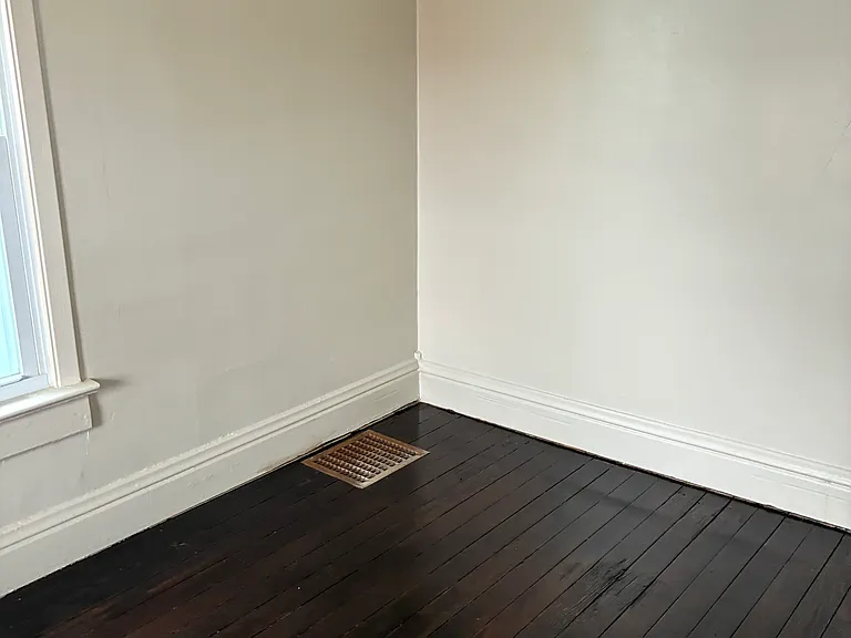 Bedroom 2nd Floor