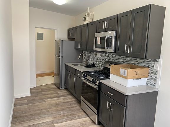 5th image of 147 W 230th St #1D