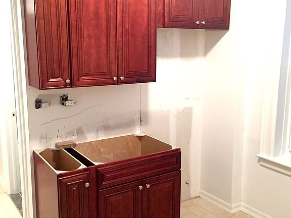 4th image of 3290 37th St APT 1