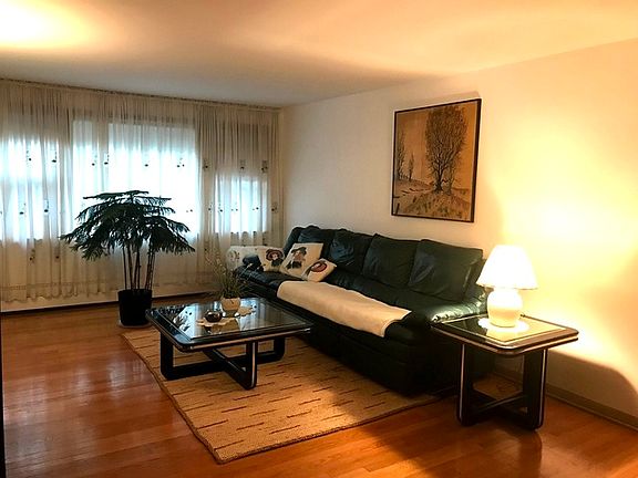 2nd image of 5620 W Goodman St #415