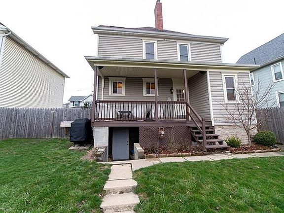 3rd image of 210 N 3rd St