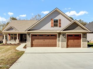 316 Chatuga Ln, Loudon, TN 37774