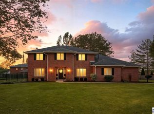 65 Ridgecrest Ct, Terre Haute, IN 47802