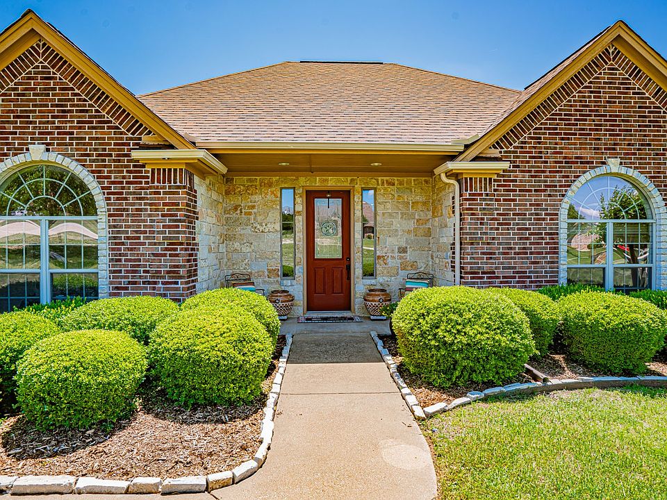 1st image of 2113 Darby Dan Ct