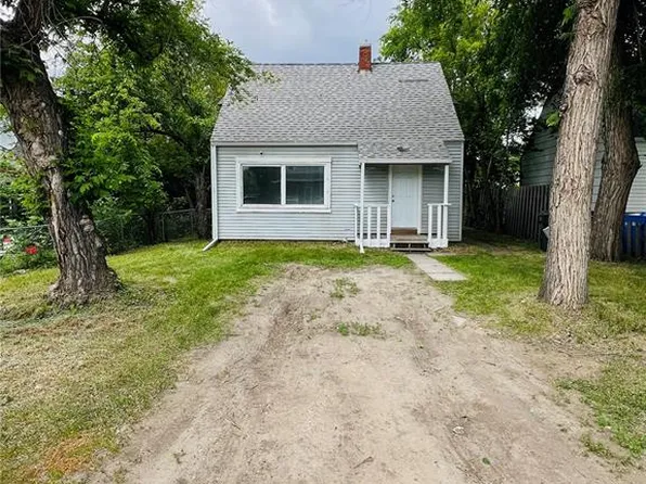 568 7th STREET E, Prince Albert, SK S6V 0S5