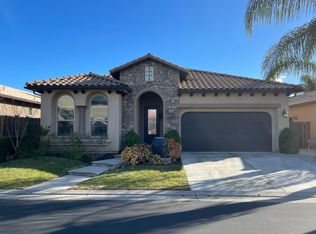 11318 N Via Napoli Dr, Fresno, CA