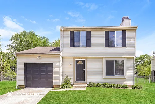 907 Coolee Ln Photo 1