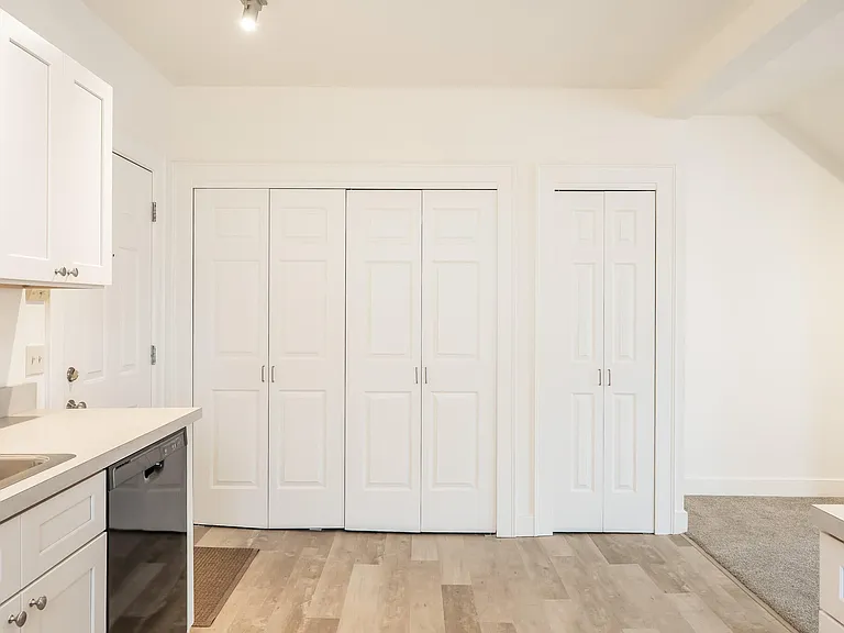68 Pleasant St #3 — Photo 8