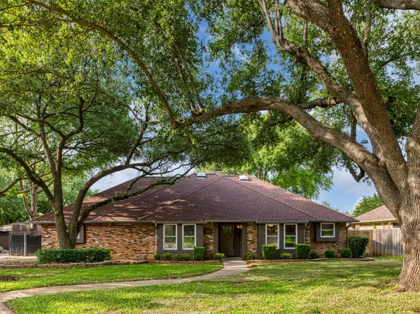 2104 Riverforest Ct, Arlington, TX 76017