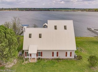 3550 Eagle Lake Shore Rd, Vicksburg, MS 39183