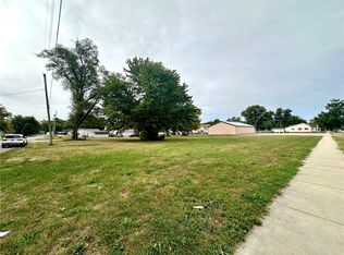 2901-2909 Marshall Ave, Mattoon, IL 61938